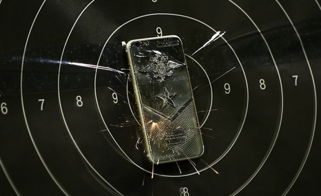 Независимые эксперты «расстреляли» титановый iPhone 7 от Caviar