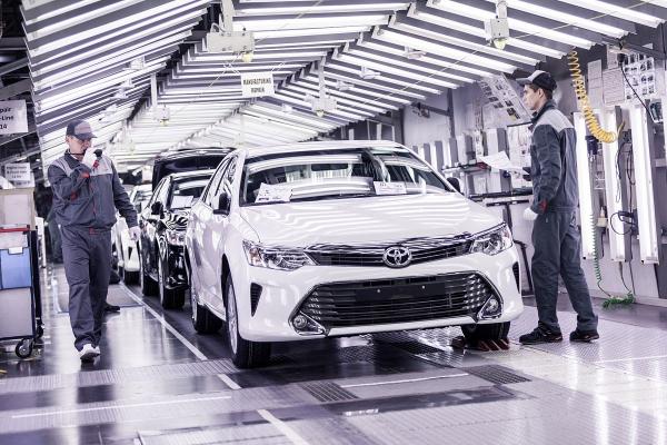 Toyota третий год подряд удерживает лидерство в мире по продажам новых авто