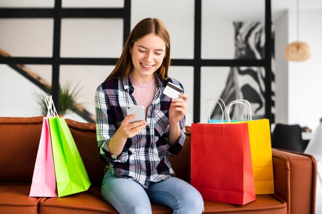 AliExpress: Почти треть россиян становятся счастливее во время или после покупок AliExpress: Почти треть россиян становятся счастливее во время или после покупок