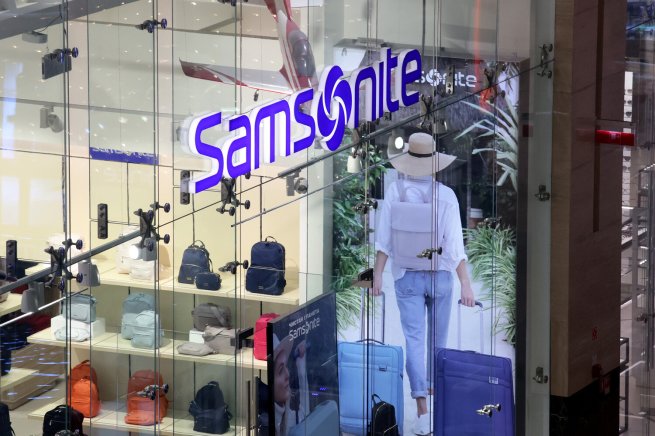 Американский производитель чемоданов Samsonite продал свой бизнес в РФ