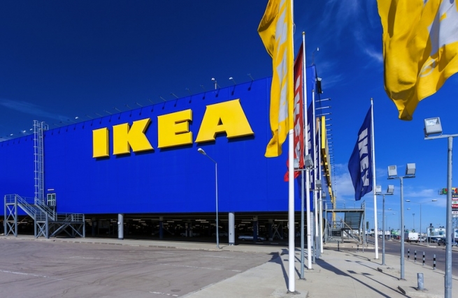 IKEA начала продавать в Британии солнечные батареи