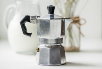 «Чек Индекс»: число покупок кофеварок за год выросло на 12%