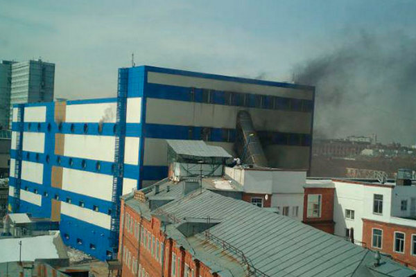 При пожаре в ТЦ «Персей для детей» пострадали 10 человек, один погиб