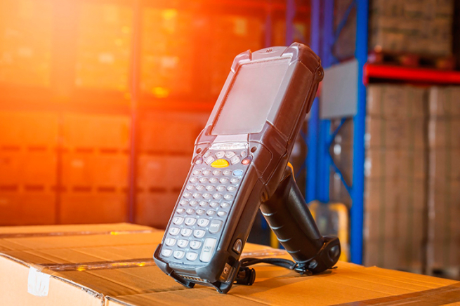 Цифра диктует условия: почему ритейл увеличивает закупки мобильных принтеров и терминалов сбора данных