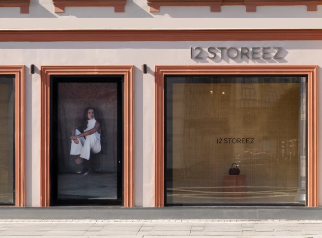 12 STOREEZ открыл флагманский магазин в Санкт-Петербурге на месте бывшего бутика Louis Vuitton