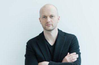 Бывший коммерческий директор Delivery Club перешел в сервис «Плавно»