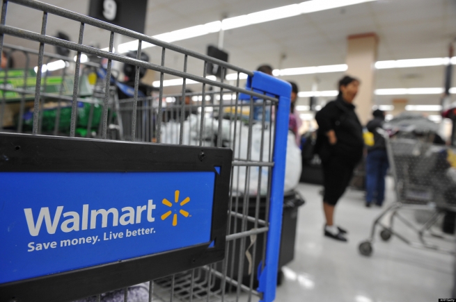 Американский ритейлер Walmart закроет почти 270 магазинов