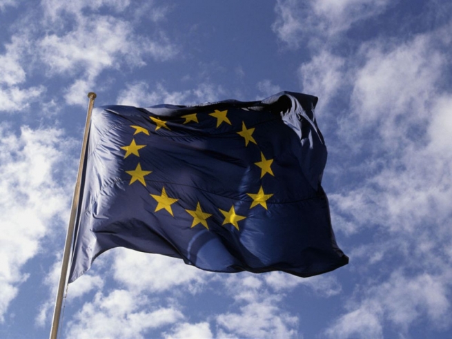Совет ЕС вводит запрет на импорт крымских товаров
