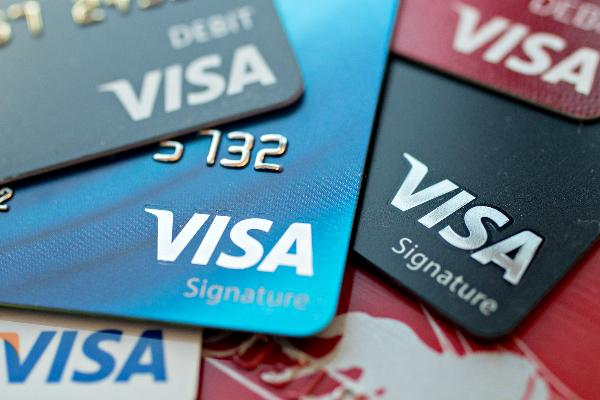 Visa установила льготные комиссии для маркетплейсов