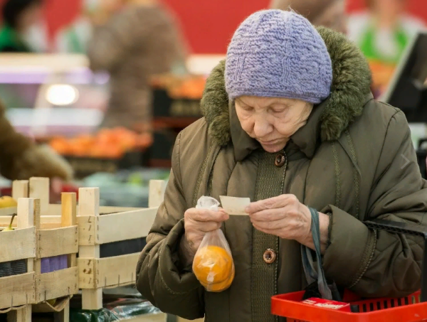 При подорожании продуктов в РФ могут ввести продуктовые карточки
