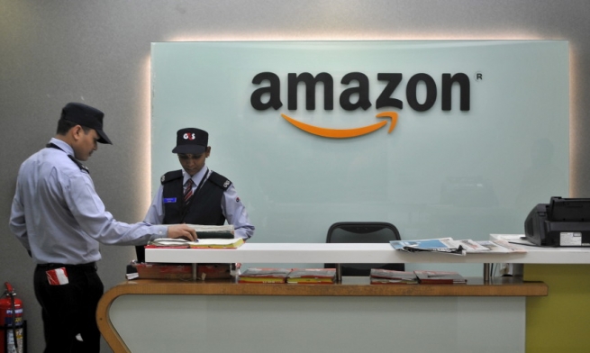 Amazon обвиняют в разглашении личных данных пользователей
