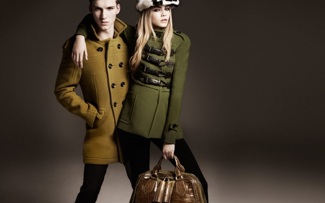 Fashion-дайджест: опасное украшение в Zara и одежда от "Калашникова"