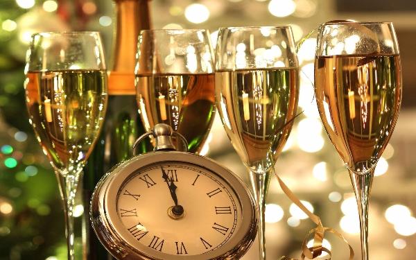 В Совфеде не видят смысла ограничивать продажу алкоголя в новогодние праздники