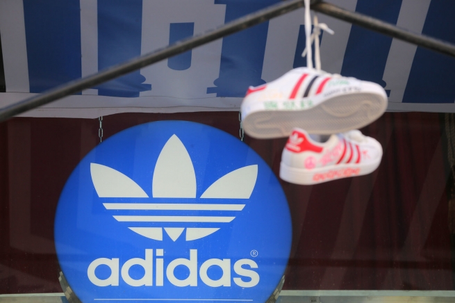 Ритейл-дайджест: монстр от Coca-Cola и Adidas на холмах Ритейл-дайджест: монстр от Coca-Cola и Adidas на холмах