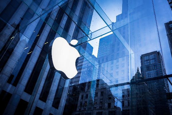 Apple намерена вернуть сотрудников в офисы в феврале