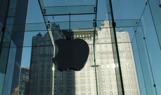 Apple может стать первой компанией с капитализацией в $1 трлн