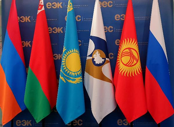 ЕАЭС обнуляет пошлины на некоторые товары и упрощает процедуры импорта ЕАЭС обнуляет пошлины на некоторые товары и упрощает процедуры импорта