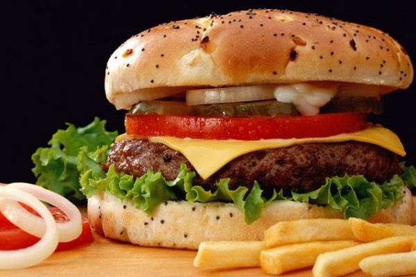 Burger King выпустил линейку продуктов «Не БигМаки»