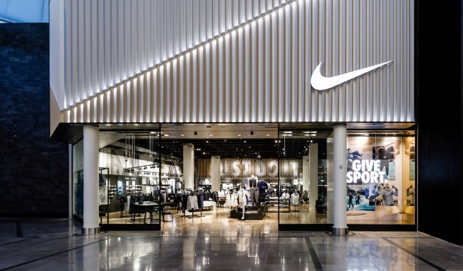 Nike сообщила о самом резком падении продаж за последние пять