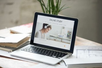 Новые и подержанные MacBook подешевели в России на 15-30%