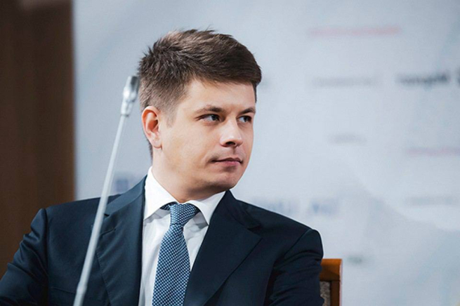 Альберт Усманов ушел с должности директора по маркетингу РИВ ГОШ Альберт Усманов ушел с должности директора по маркетингу РИВ ГОШ