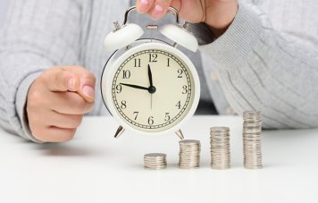 Пострадавшие от атак на склады селлеры могут получить отсрочку по налогам