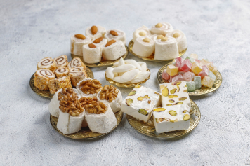 «Перекресток» фиксирует рост продаж восточных сладостей на 21%