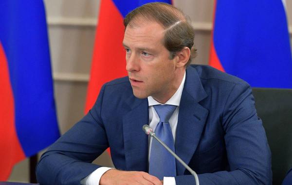 Мантуров: России на перестройку логистики потребуется 3-6 месяцев