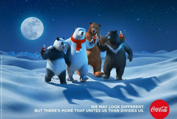 Coca-Cola добавила в рекламу к белым медведям бурых сородичей