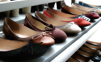 В России перемаркировали 55 миллионов пар обуви
