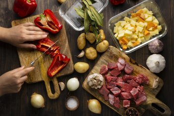 Сервис доставки наборов по приготовлению блюд Elementaree выкупает бизнес своего конкурента