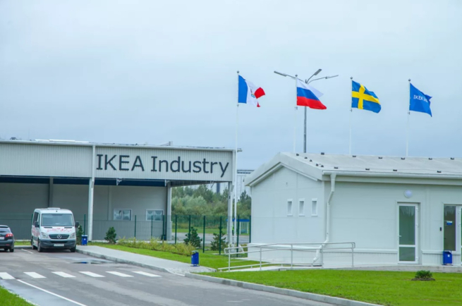 Покупатель российских активов IKEA запустит производство школьной мебели