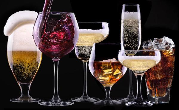 «Балтика» подсчитала, сколько алкоголя выпили россияне в новогодние праздники