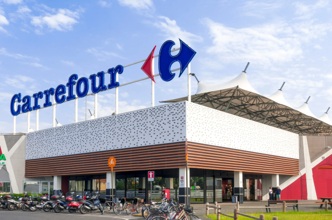 Carrefour передает еще 39 магазинов независимым операторам