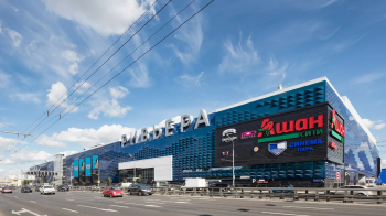 «Киевская площадь» хочет купить торговый центр «Ривьера» на юге Москвы