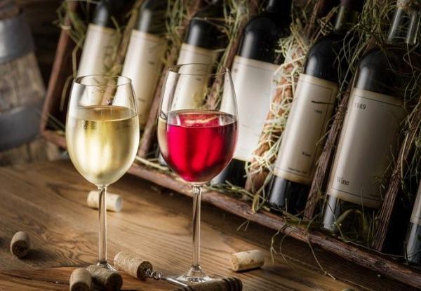 Рестораторов могут обязать выделять в меню отечественные вина