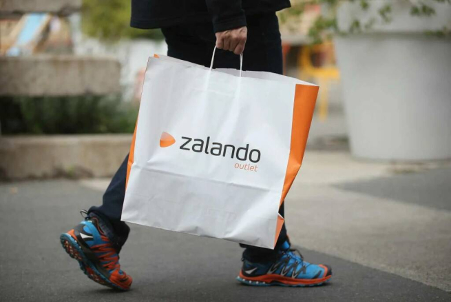 Маркетплейс Zalando запускает покупку популярных товаров «по приглашению»