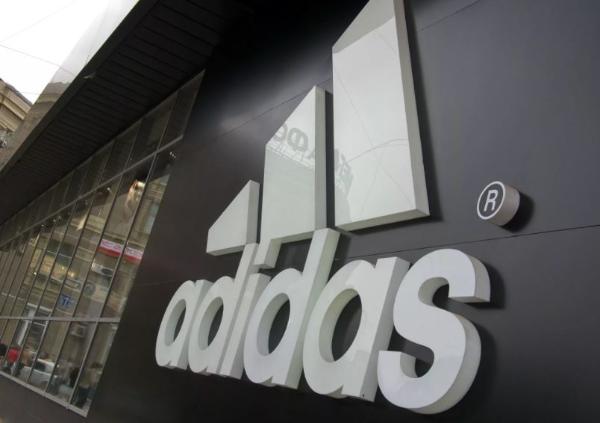 Столичному офису adidas грозит штраф за несоблюдение антиковидных мер
