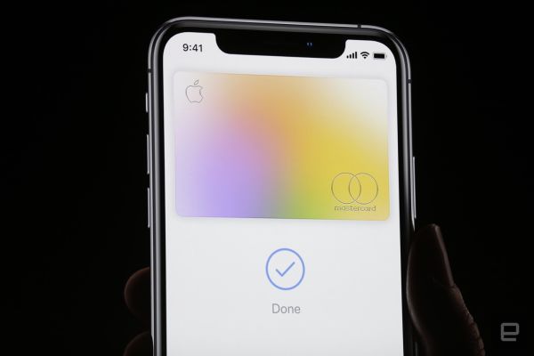 Apple представила виртуальную кредитную карту