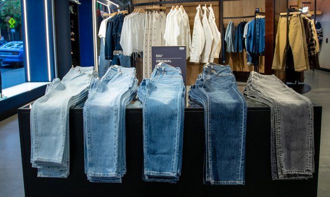 Квартальная чистая прибыль Levi's демонстрирует рекордный рост Квартальная чистая прибыль Levi's демонстрирует рекордный рост