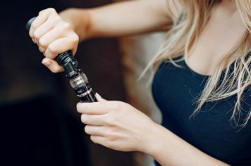 Доходы бюджета с акцизов на жидкости для вейпов упали на 96%