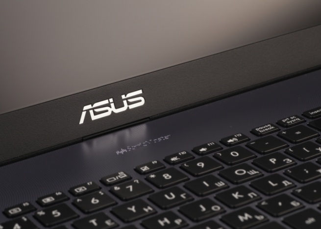 ASUS прекращает поставки своих компьютеров в Россию