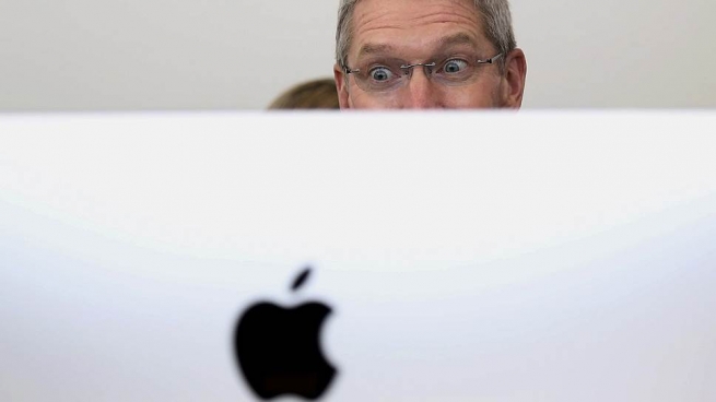 Продажи MacBook стали замедляться впервые за два года