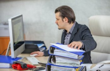 Superjob: лишь 1% российских компаний перешел на четырехдневную рабочую неделю