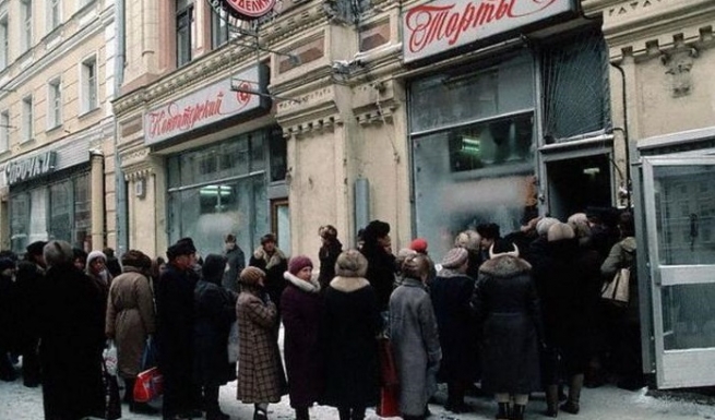 В России запустят продуктовую сеть по модели советских магазинов «Дары природы»