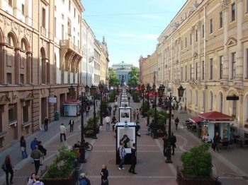 В Петербурге с начала года отмечено уменьшение количества объектов стрит-ритейла