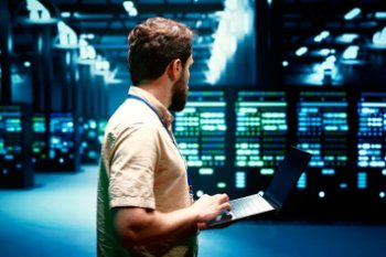 Осторожно, горячо: как бизнесу не «сгореть» на пике нагрузки, правильно разделяя данные