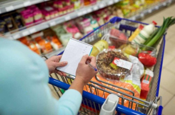 С начала года производители продуктов питания повысили цены на 5,6%