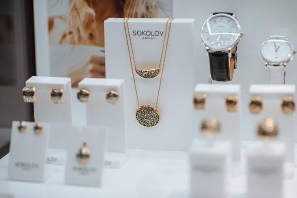 Ювелирный бренд SOKOLOV удвоил розничную сеть в 2021 году