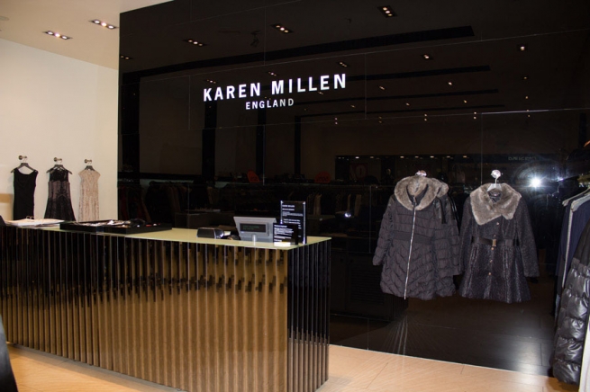 Karen Millen закрывает единственный магазин в Екатеринбурге